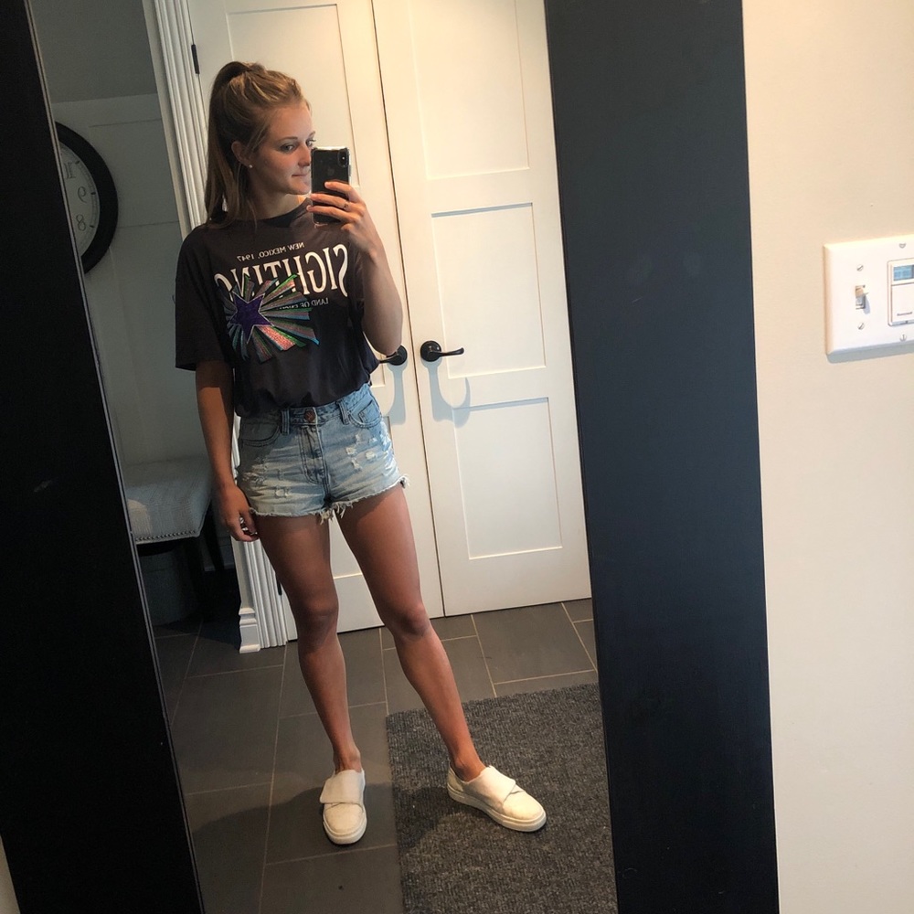 Meet your Posher, Emily